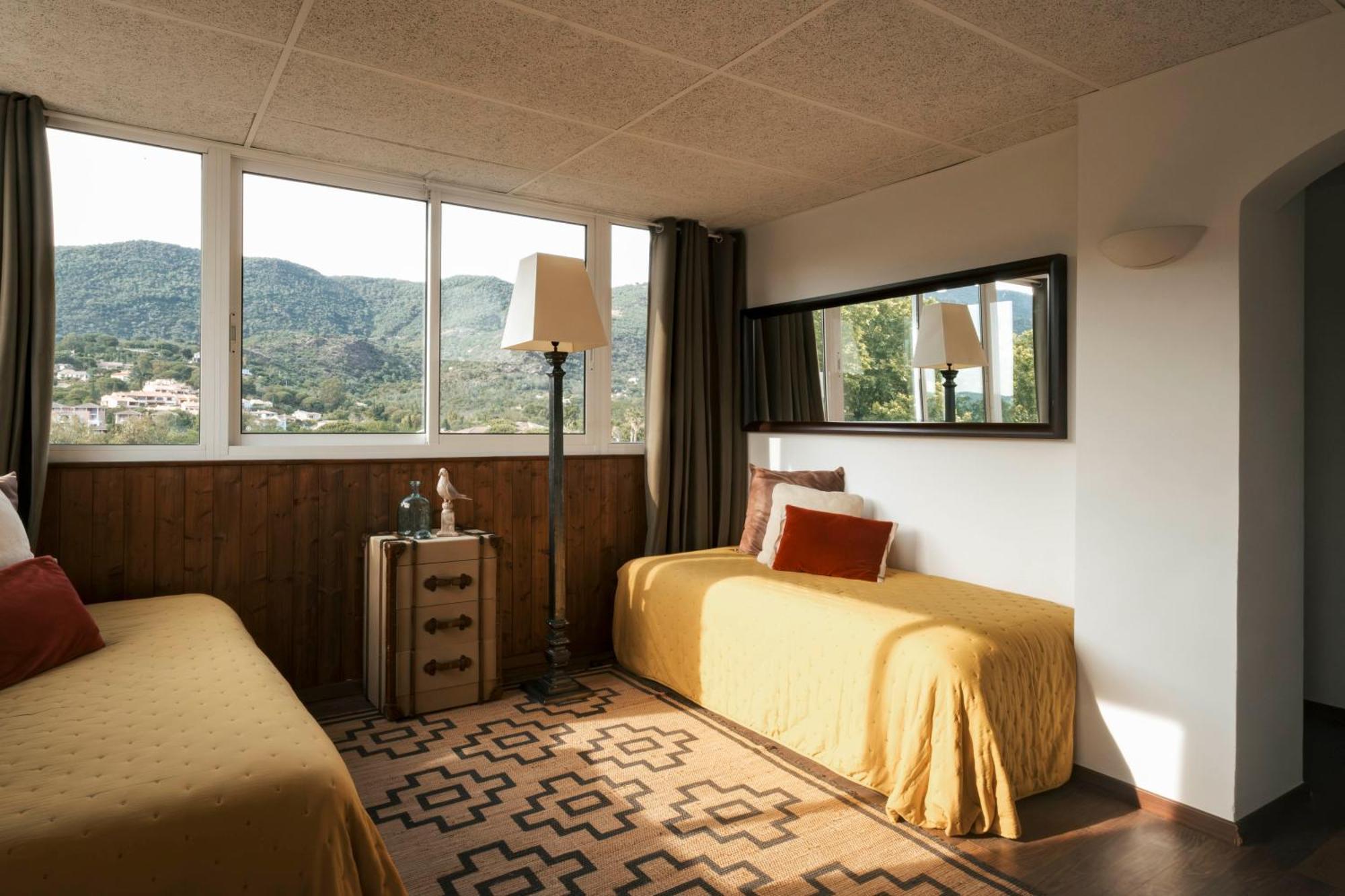 Surplage Hotel Cavaliere Le Lavandou Kültér fotó