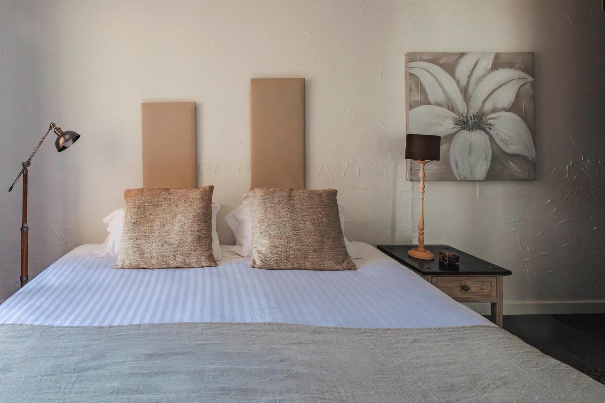Surplage Hotel Cavaliere Le Lavandou Kültér fotó