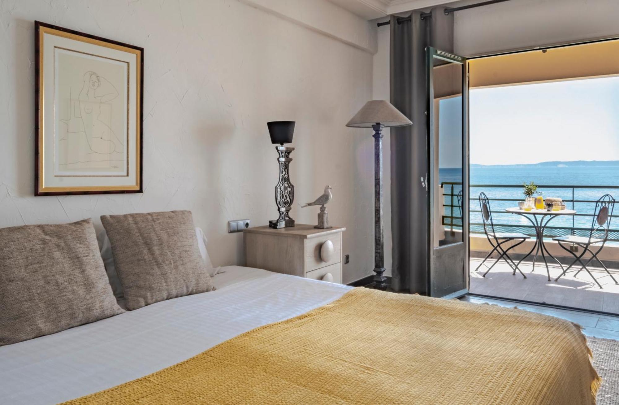 Surplage Hotel Cavaliere Le Lavandou Kültér fotó